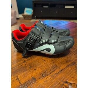 EUC Peloton cycling bike shoes with look delta cleats EU 40 US women's 9
